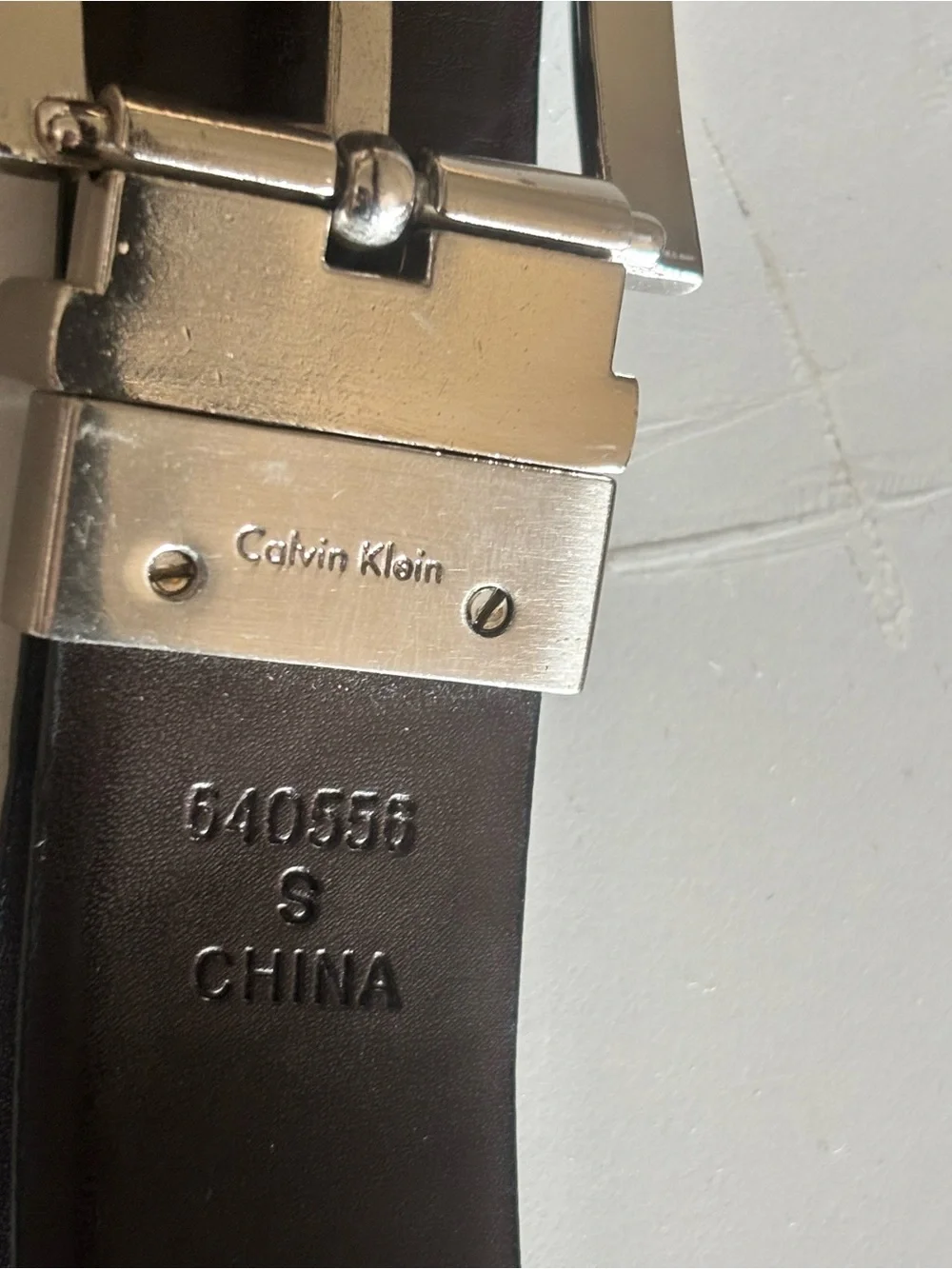 Calvin Klein reversible Polished Silver-Tone Buckle Black Leather Belt